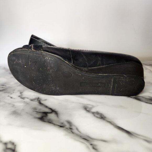 🎊3 FOR $10  AMERICAN EAGLE WOMENS SIZE 8W BLACK WEDGE HEELS WITH BOW ON TOE - Picture 8 of 9